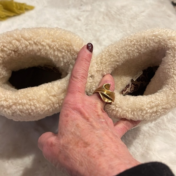 UGG | Boho Cognac Brown Genuine Leather Wool Lined Wedge Ankle Booties Women's 7 - Picture 3 of 5